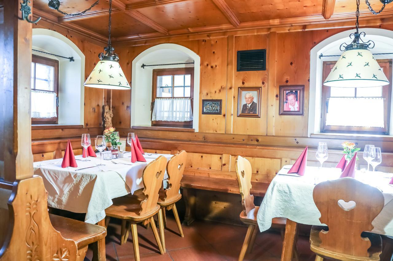 Gasthof Simmerlwirt Sankt Leonhard  Bagian luar foto