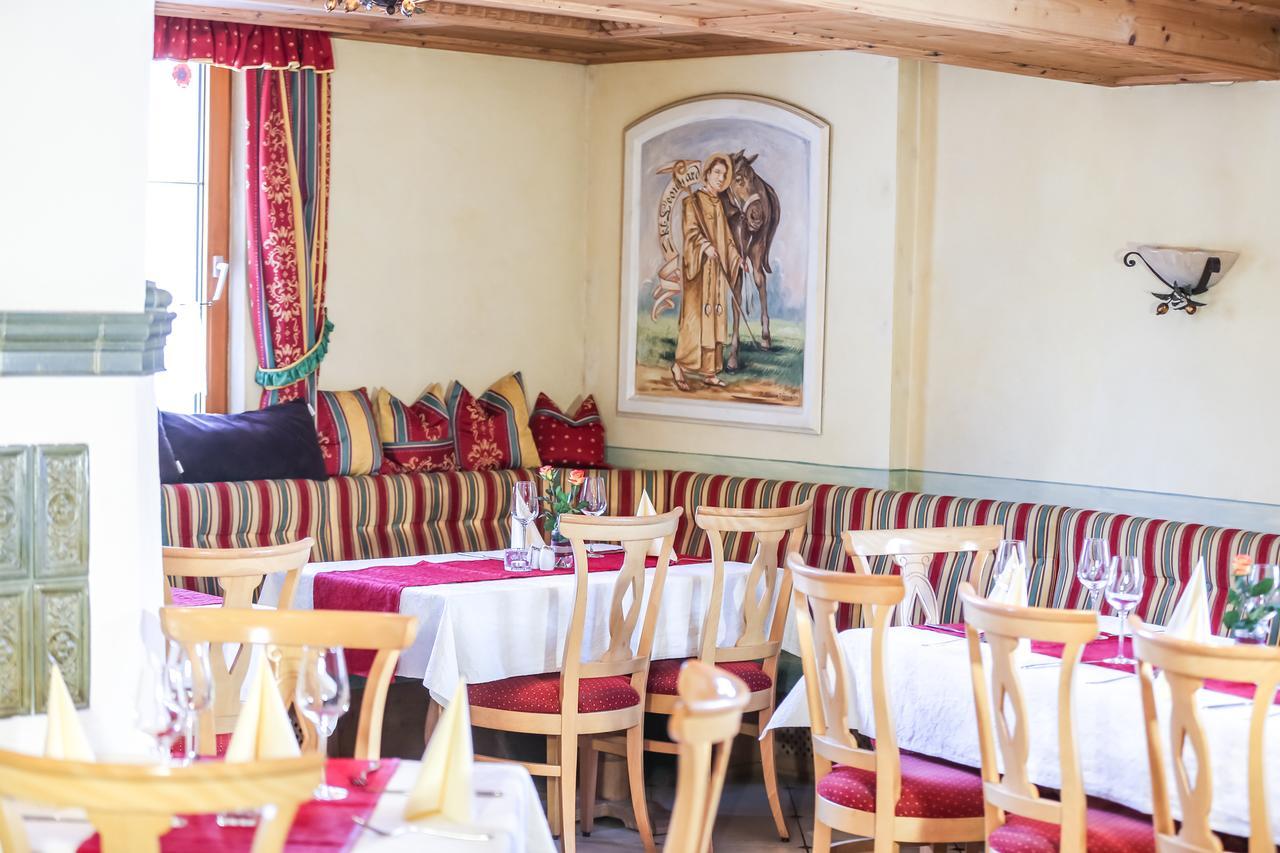 Gasthof Simmerlwirt Sankt Leonhard  Bagian luar foto